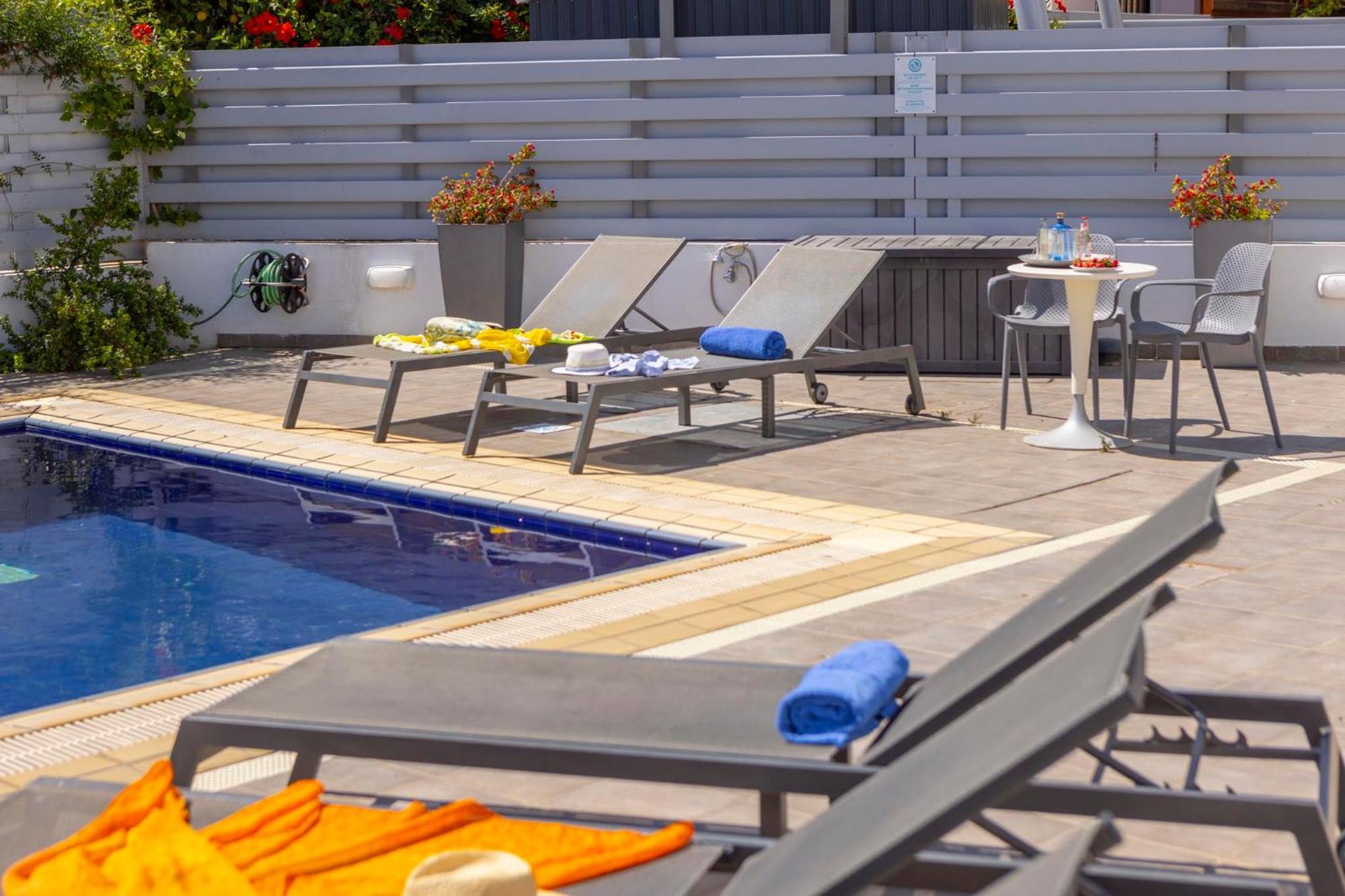 Azure Luxury Pool Villa 프로타라스 외부 사진